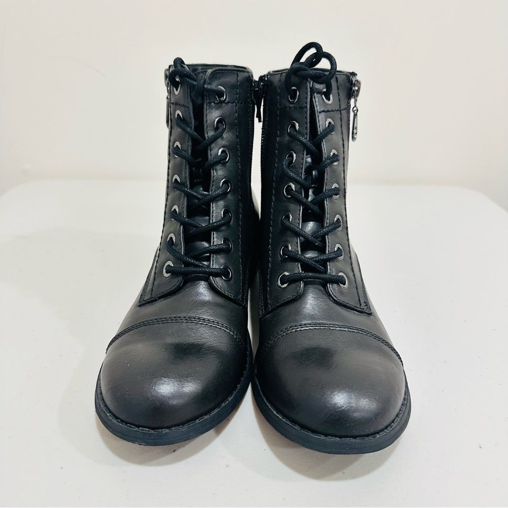 G by Guess Black  Leather Combat Boots Women's‎ 6.5 Size Zip  NWOT